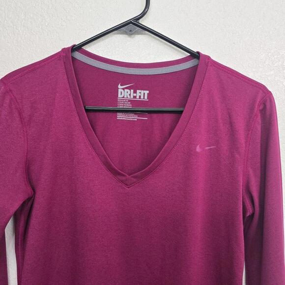 Nike Dri Fit Long Sleeve Shirt Women's Small Magenta V-Neck Running Workout - Picture 3 of 5